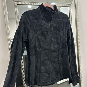 Lululemon Define Jacket Camo Multi Grey size 10 US